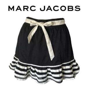 Marc Jacob's Black & White Ruffle Hem Mini Skirt Sz Small